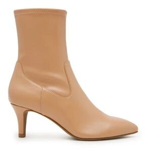 NEW without box DV Dolce Vita Audra boot